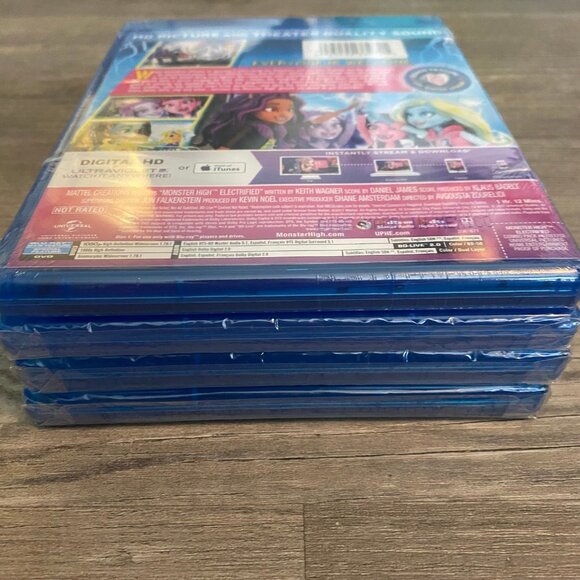 Lot of 4 BluRay Movies - Monster High Electrified, Little Miss Dolittle, Etc - Picture 3 of 5